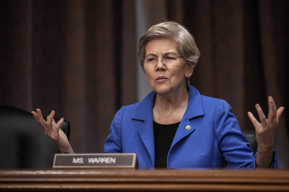 img of Senator Warren Calls on Regulators to Block Capital One-Discover Merger